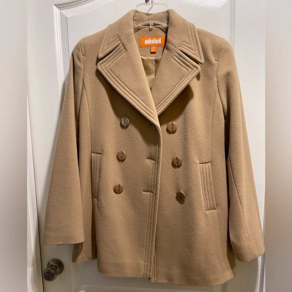 WOMEN’S UNLISTED by KENNETH COLE PEABODY COAT